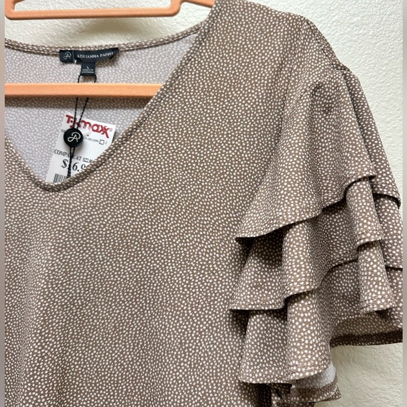 Brown Ruffle Sleeve Top - Picture 2 of 3